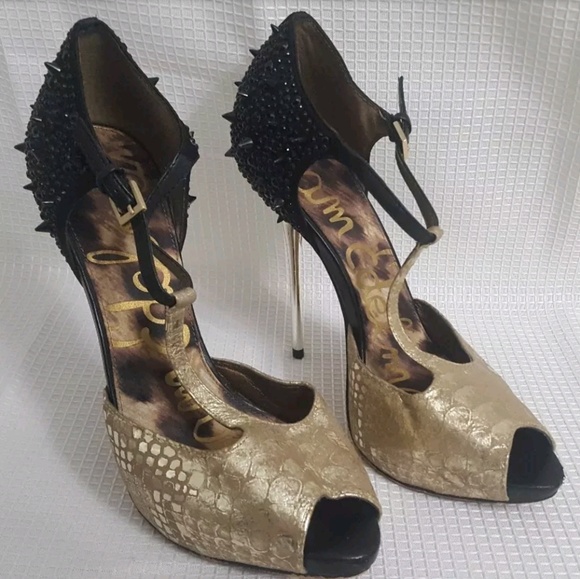 Sam Edelman Shoes - SAM EDELMAN "Scarlett" Studded Back T Strap Heels